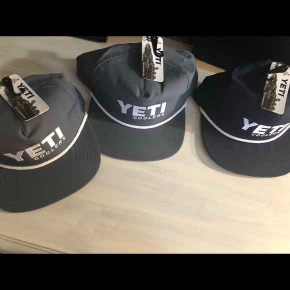 Yeti snap back - Picture 3 of 3